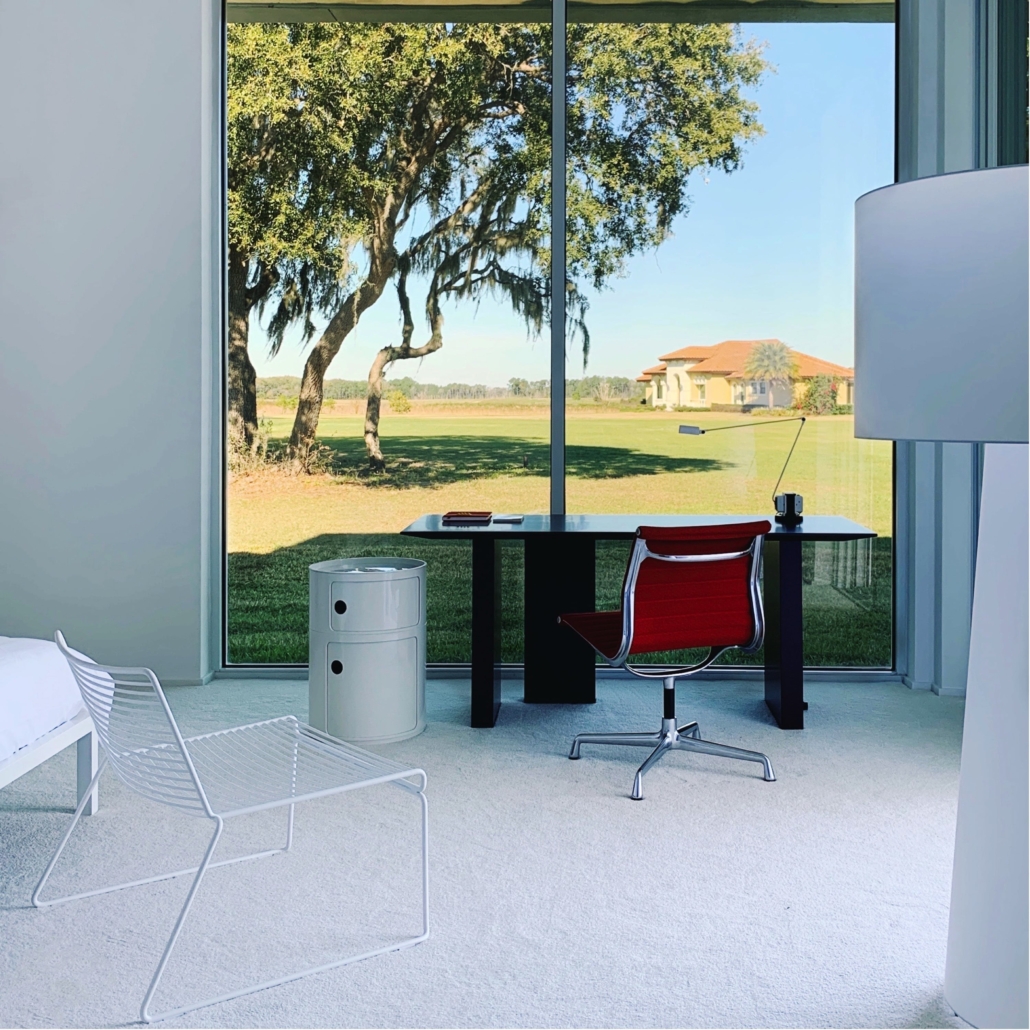 studio pierre eric leger projet floride chambre lampe big shadow cappellini bureau piece unique prune chaise bureau eames